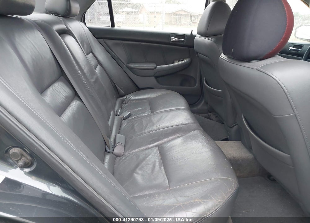 2005 HONDA ACCORD 2.4 EX VIN: 1HGCM56895A086441