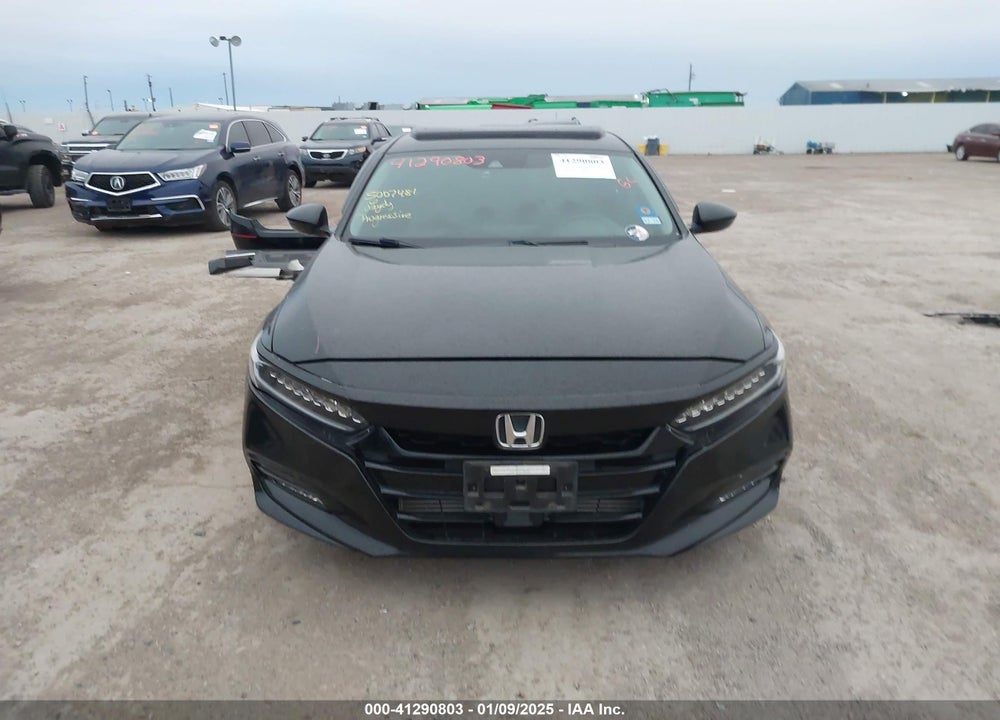 2018 HONDA ACCORD VIN: 1HGCV1F9XJA010333