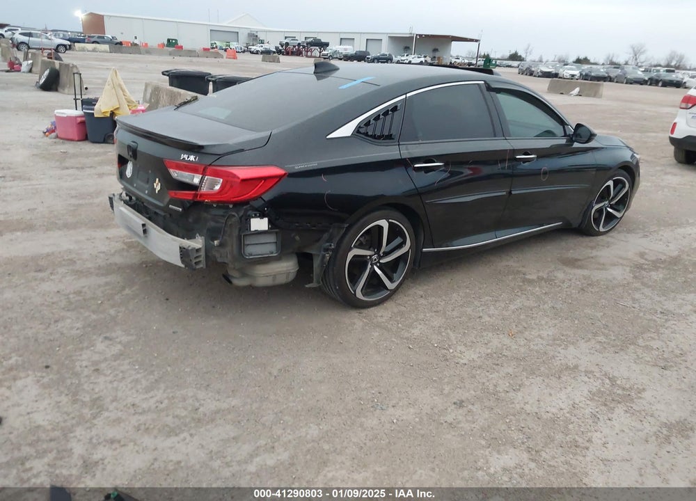2018 HONDA ACCORD VIN: 1HGCV1F9XJA010333