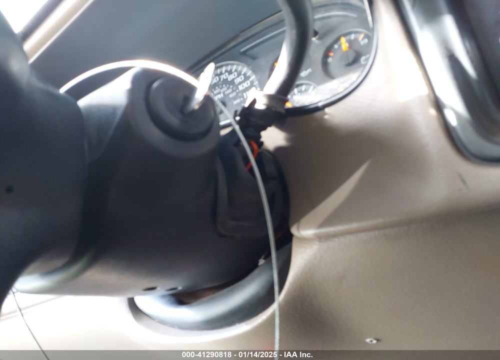 2005 CHEVROLET SILVERADO 1500 LS VIN: 1GCEC19Z05Z307983