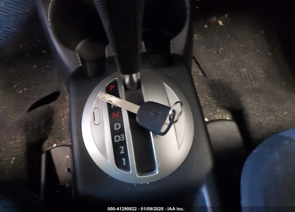2007 HONDA FIT VIN: JHMGD38487S066479