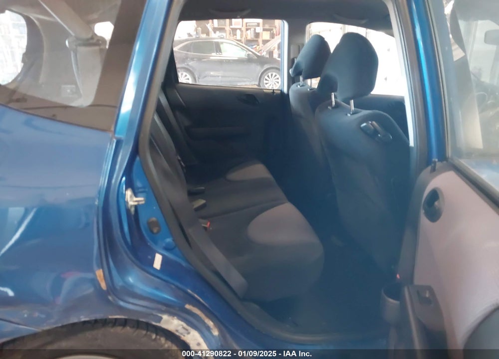 2007 HONDA FIT VIN: JHMGD38487S066479