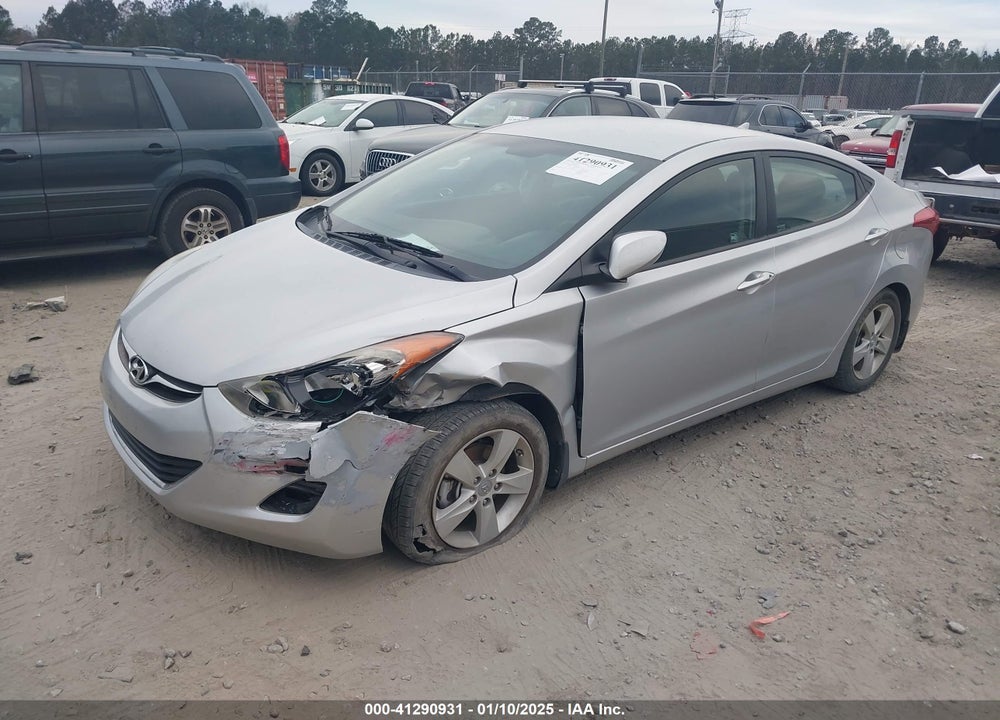 2013 HYUNDAI ELANTRA GLS VIN: KMHDH4AE1DU661820