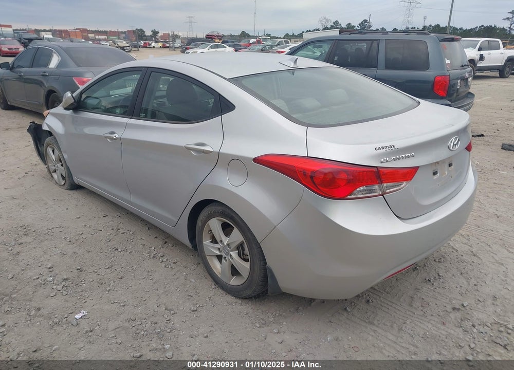 2013 HYUNDAI ELANTRA GLS VIN: KMHDH4AE1DU661820