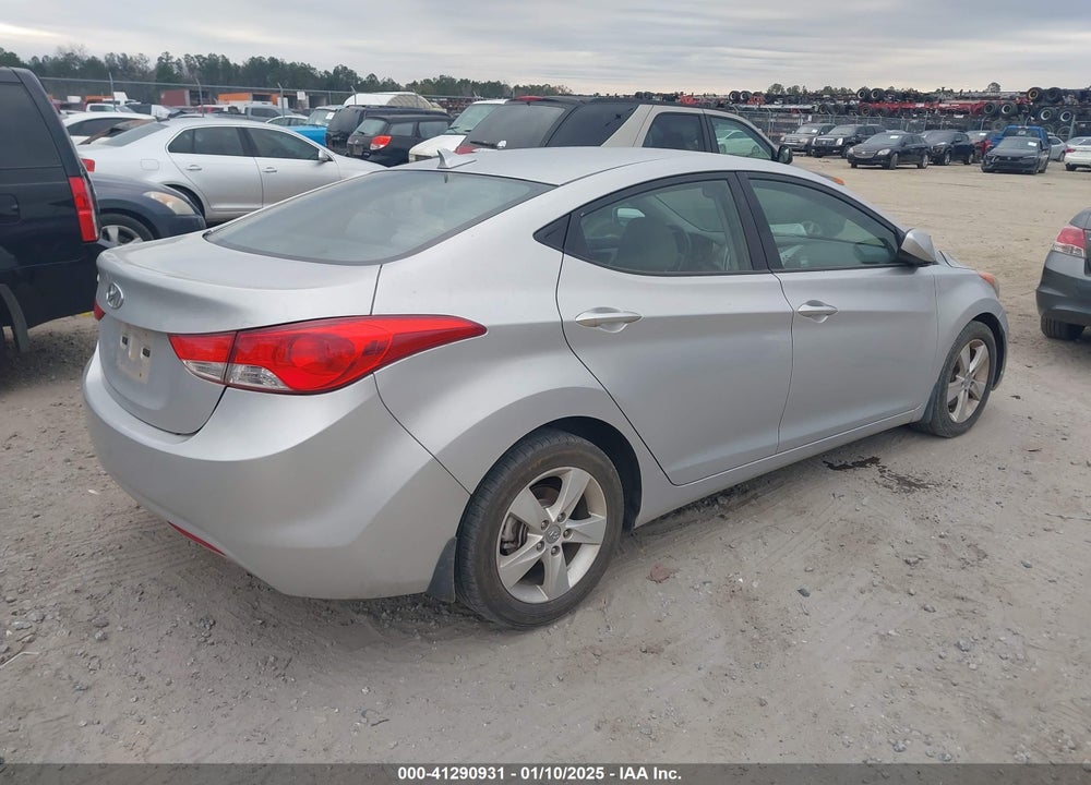 2013 HYUNDAI ELANTRA GLS VIN: KMHDH4AE1DU661820