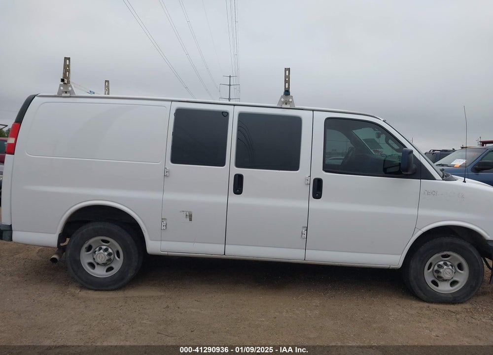 2017 CHEVROLET EXPRESS 2500 WORK VAN VIN: 1GCWGAFF1H1163754