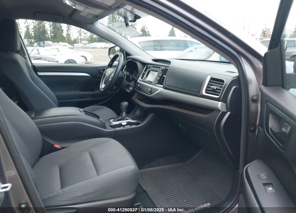 2016 TOYOTA HIGHLANDER LE VIN: 5TDZARFH6GS021187
