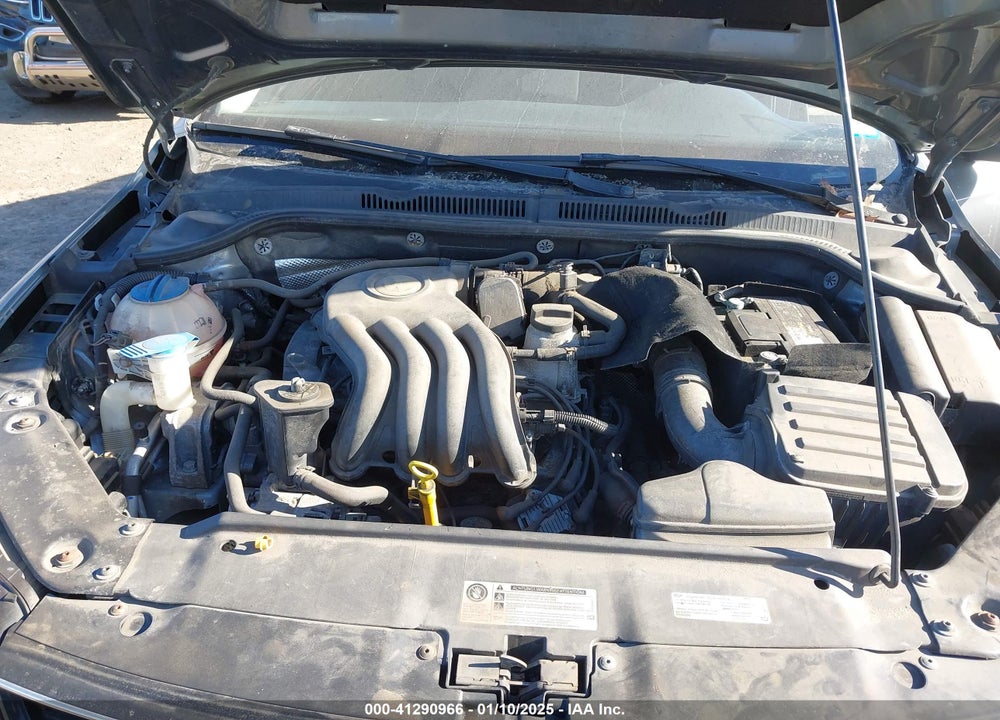 2015 VOLKSWAGEN JETTA VIN: 3VW2K7AJ8FM279588