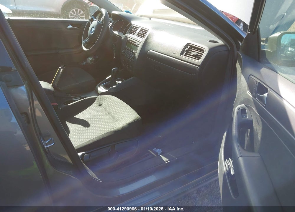 2015 VOLKSWAGEN JETTA VIN: 3VW2K7AJ8FM279588