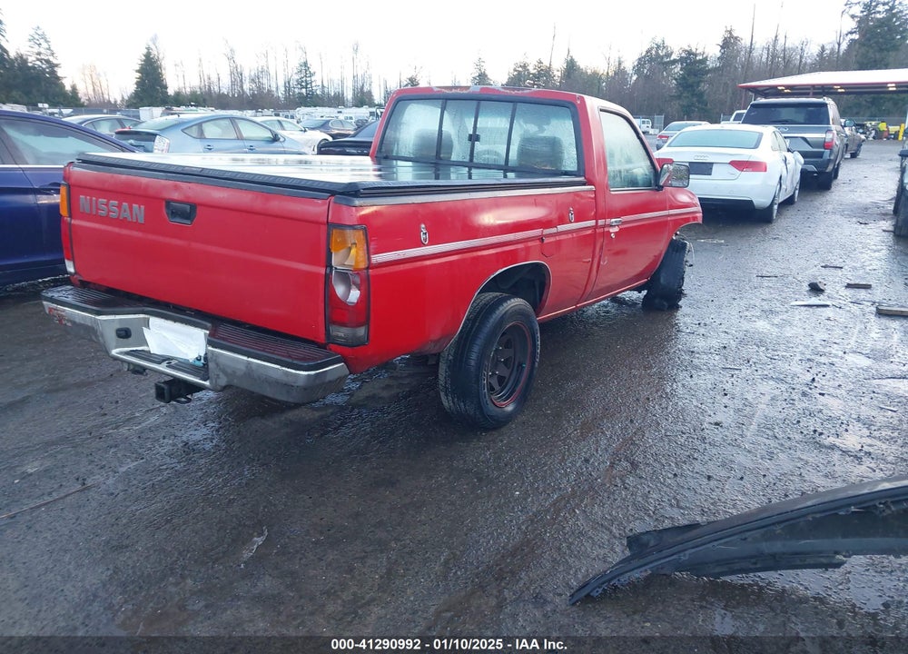 1992 NISSAN TRUCK SHORT WHEELBASE VIN: 1N6SD11S5NC318203