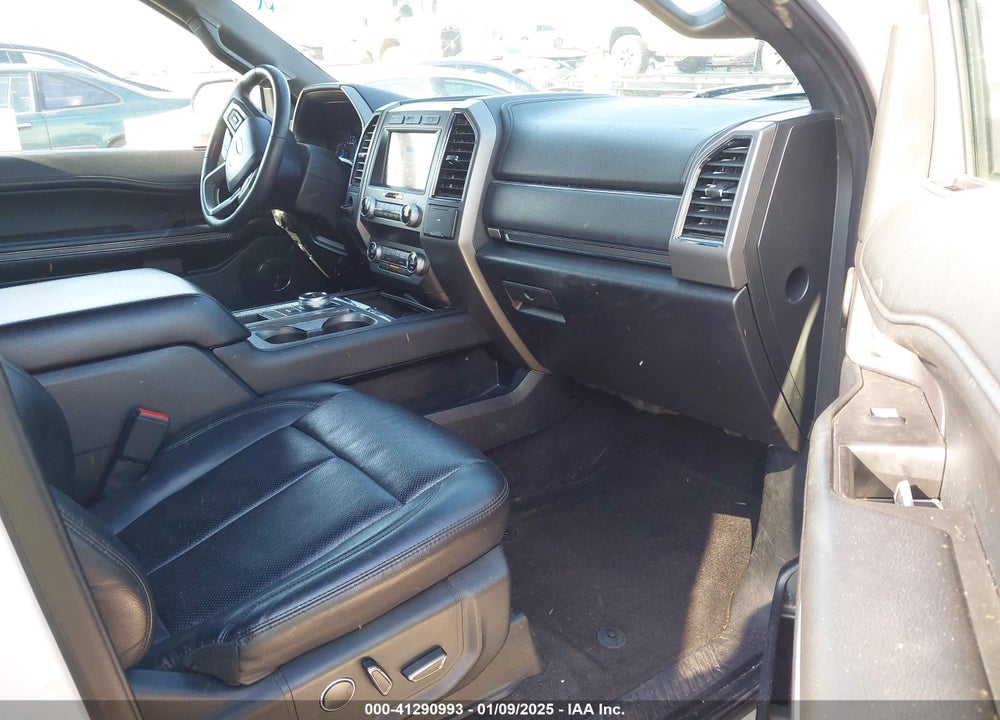 2019 FORD EXPEDITION MAX XLT VIN: 1FMJK1HT7KEA83673
