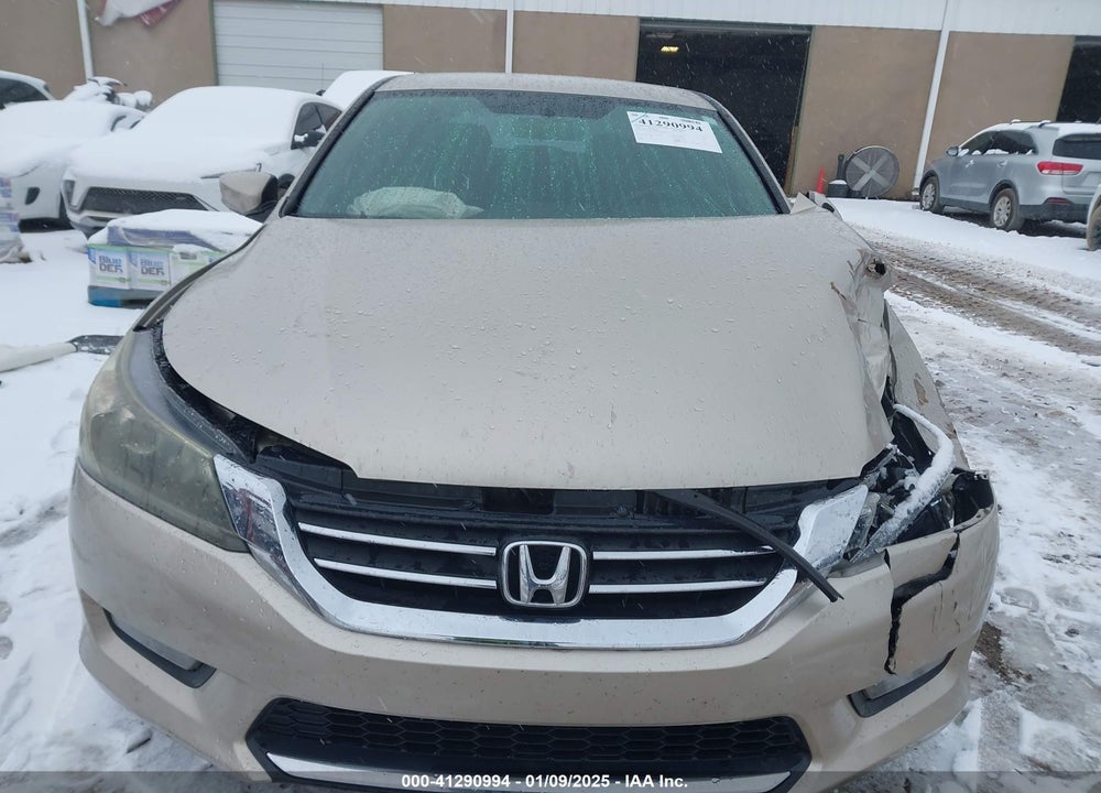 2015 HONDA ACCORD VIN: 1HGCR2F5XFA018947