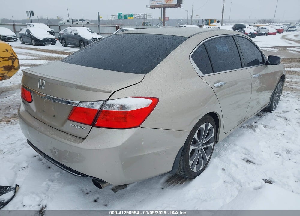 2015 HONDA ACCORD VIN: 1HGCR2F5XFA018947