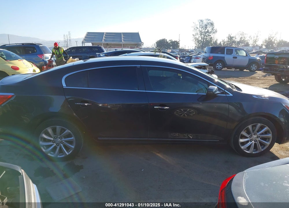 2014 BUICK LACROSSE VIN: 1G4GA5G33EF107715
