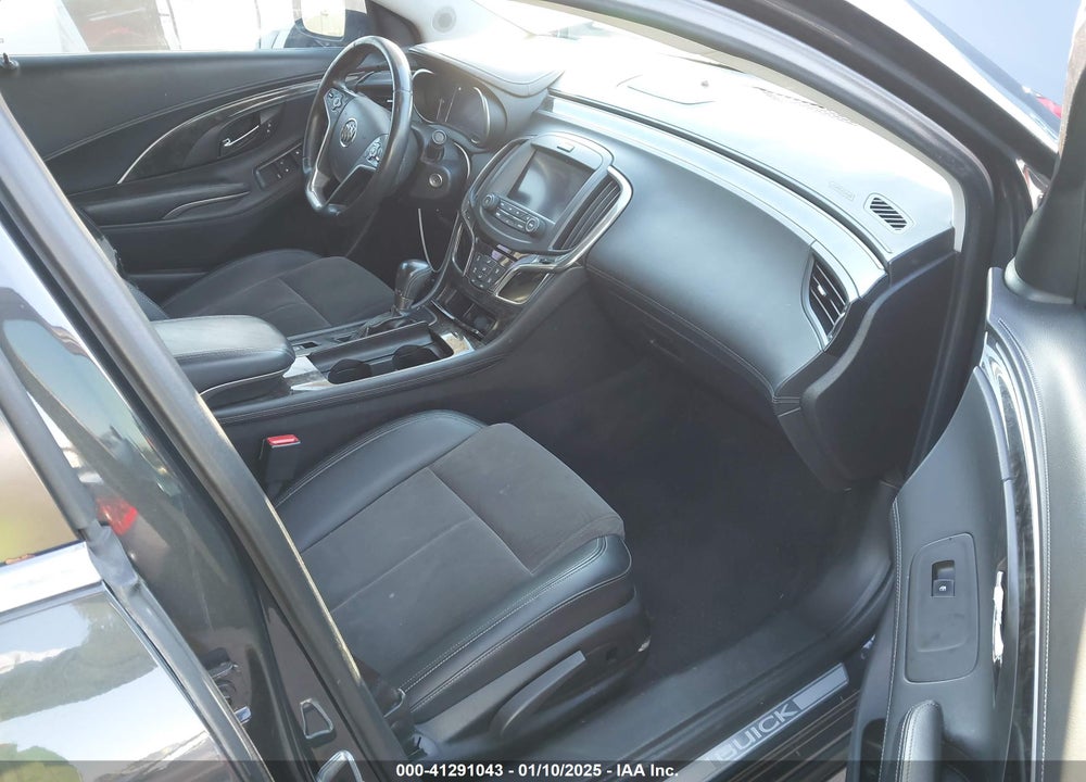 2014 BUICK LACROSSE VIN: 1G4GA5G33EF107715