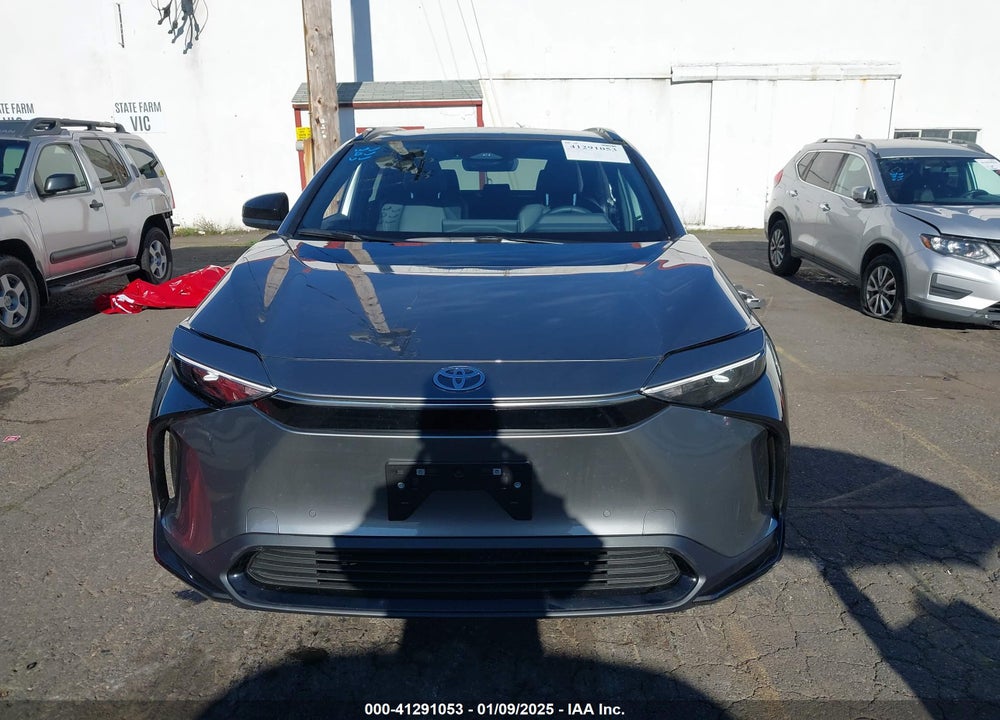 2024 TOYOTA BZ4X XLE VIN: JTMABACA6RA075432