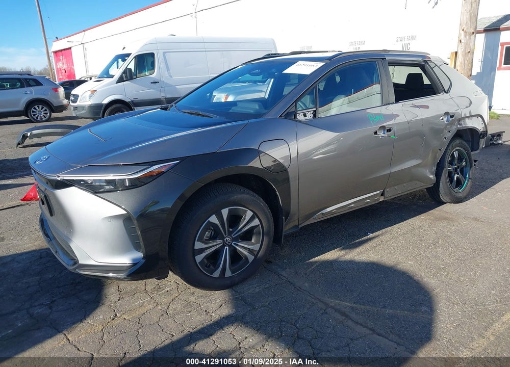 2024 TOYOTA BZ4X XLE VIN: JTMABACA6RA075432