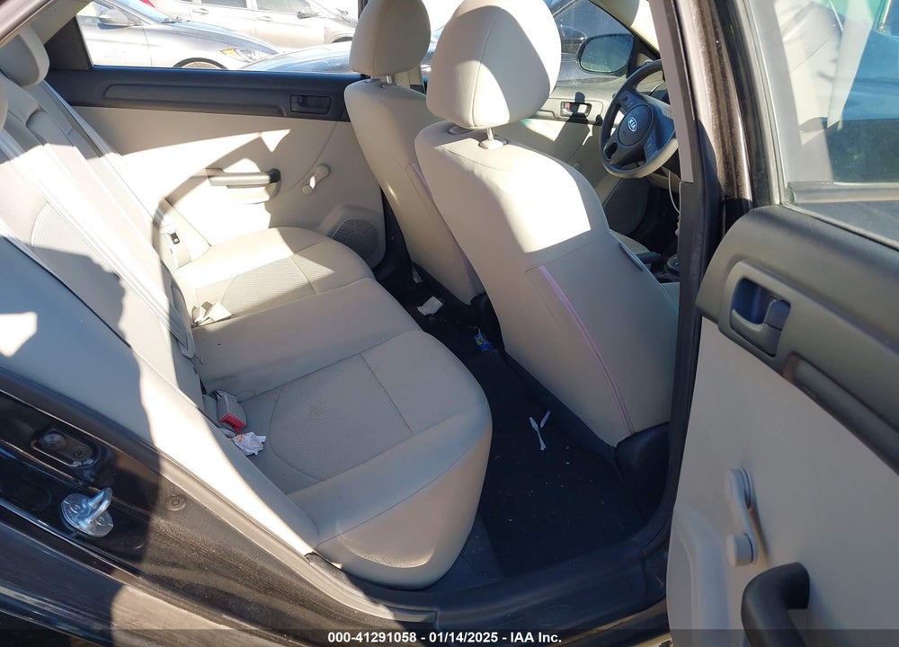 2010 KIA FORTE VIN: KNAFT4A26A5289038
