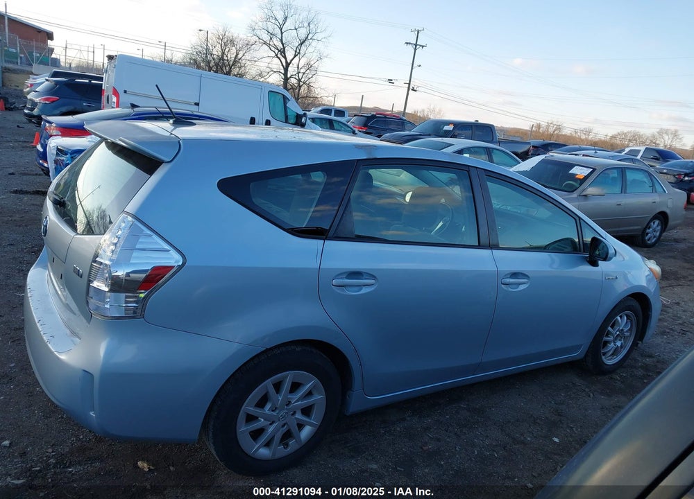 2013 TOYOTA PRIUS V THREE VIN: JTDZN3EU6D3228353
