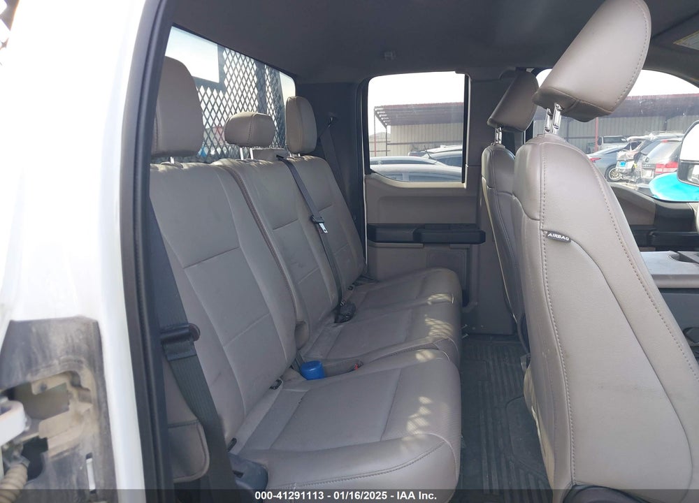 2022 FORD F-350 CHASSIS XL VIN: 1FD8X3H63NEC91401