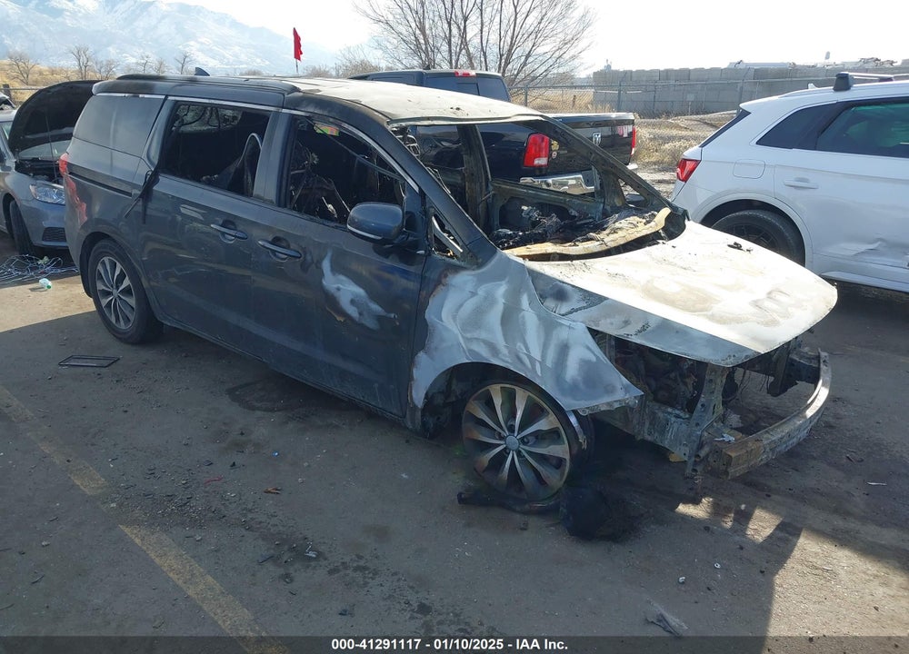 2018 KIA SEDONA SX VIN: KNDMC5C10J6422522