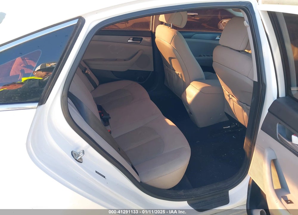 2017 HYUNDAI SONATA VIN: 5NPE24AF6HH507719