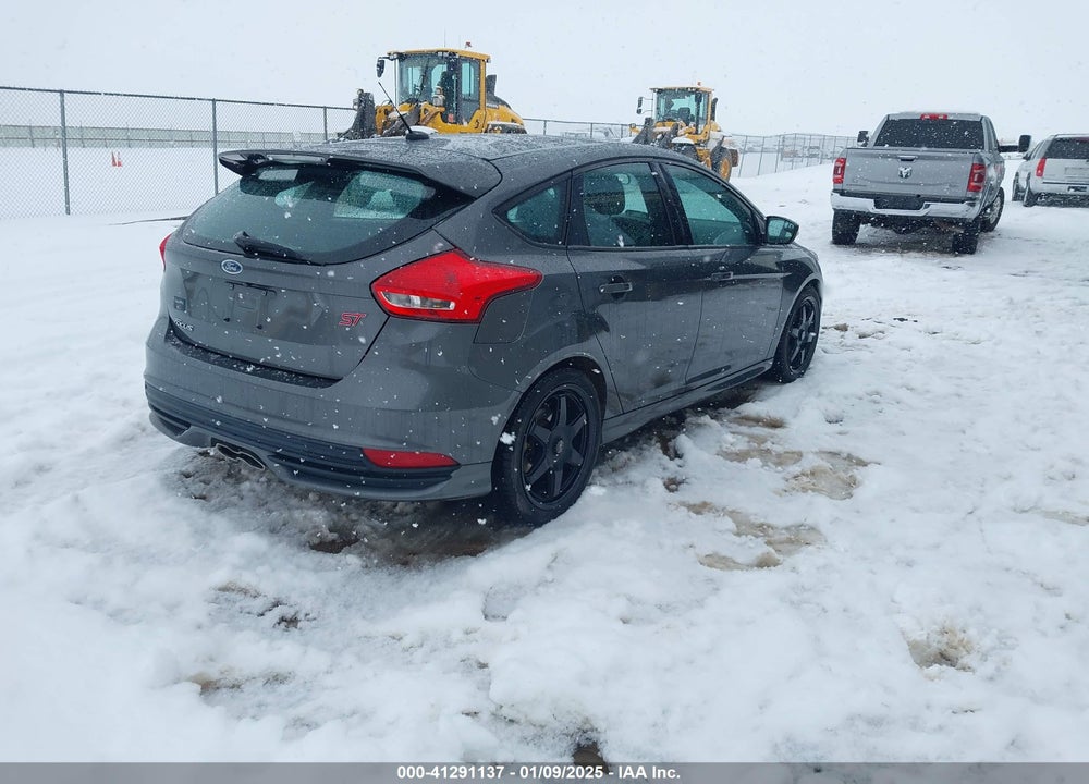 2017 FORD FOCUS ST VIN: 1FADP3L98HL303455