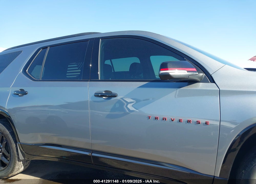 2023 CHEVROLET TRAVERSE FWD PREMIER VIN: 1GNERKKWXPJ306420