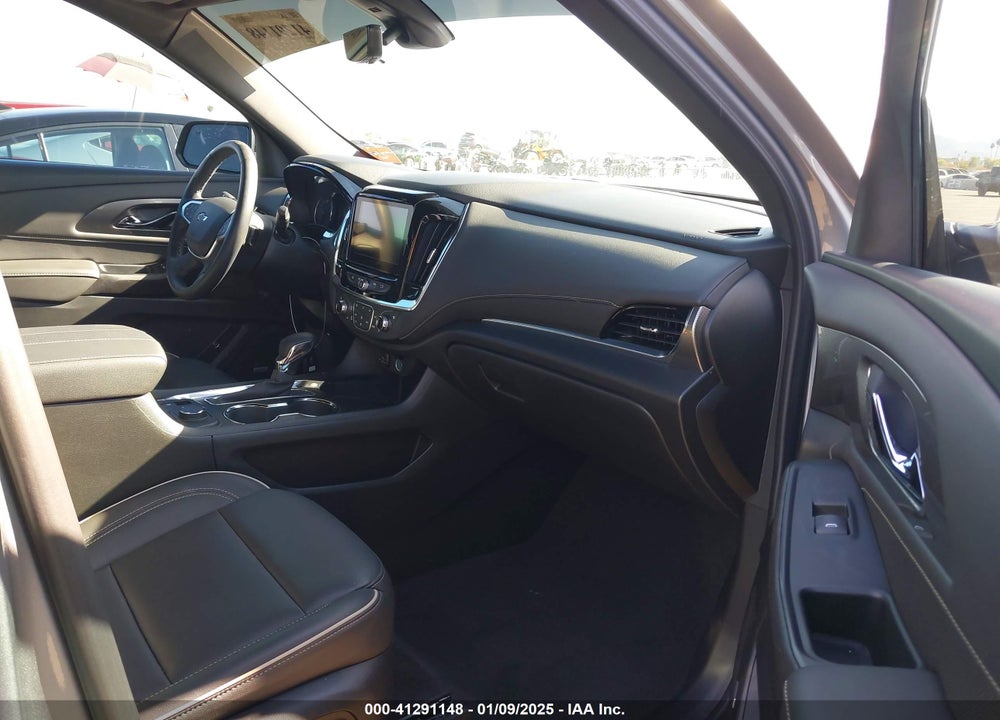 2023 CHEVROLET TRAVERSE FWD PREMIER VIN: 1GNERKKWXPJ306420