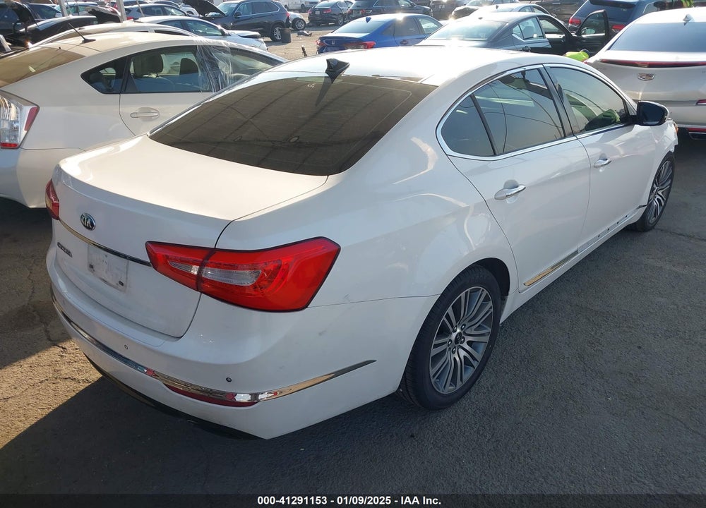 2014 KIA CADENZA VIN: KNALN4D79E5157353