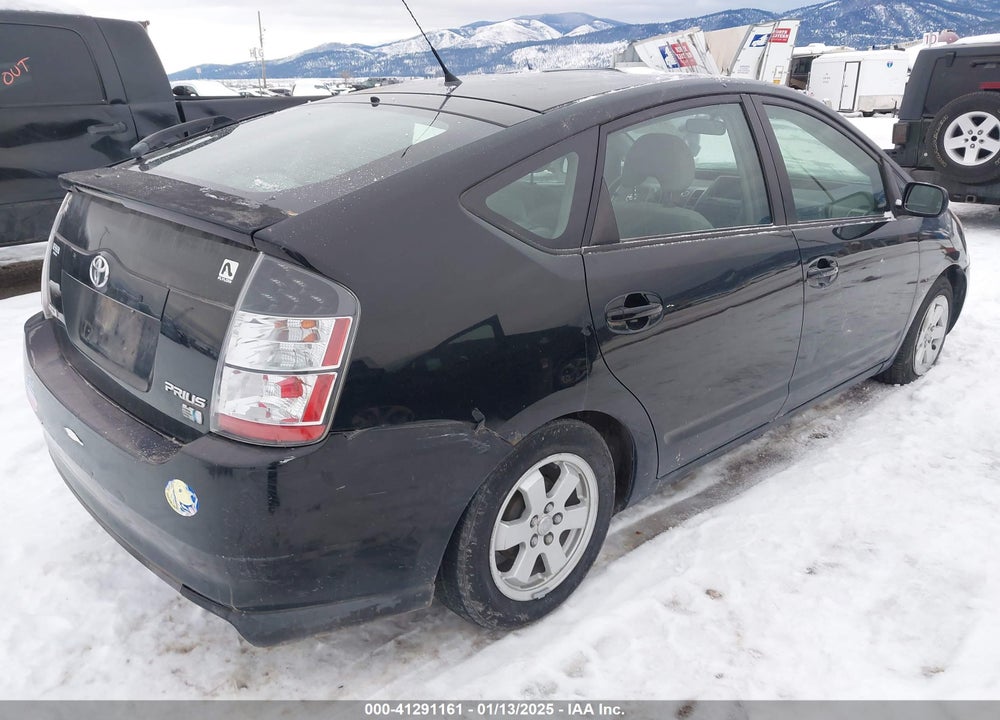 2005 TOYOTA PRIUS VIN: JTDKB20U250120486