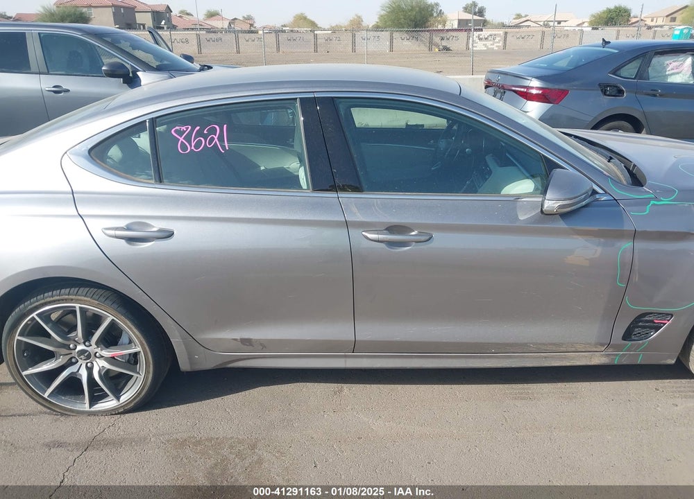 2025 GENESIS G70 2.5T RWD VIN: KMTG34SC4SU152624