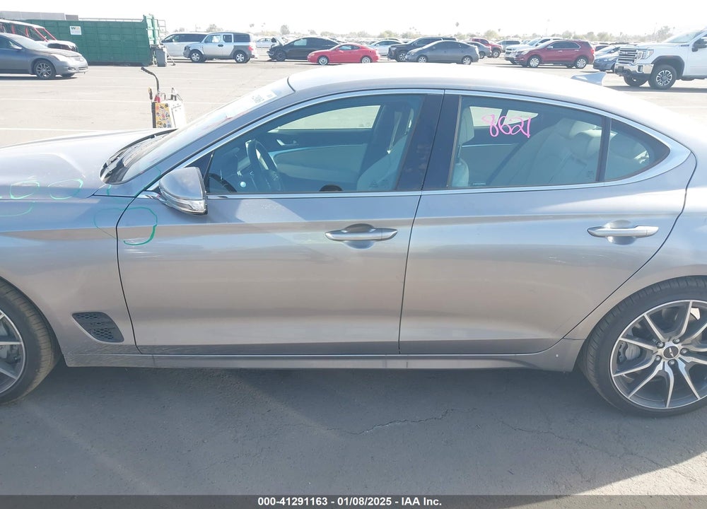 2025 GENESIS G70 2.5T RWD VIN: KMTG34SC4SU152624