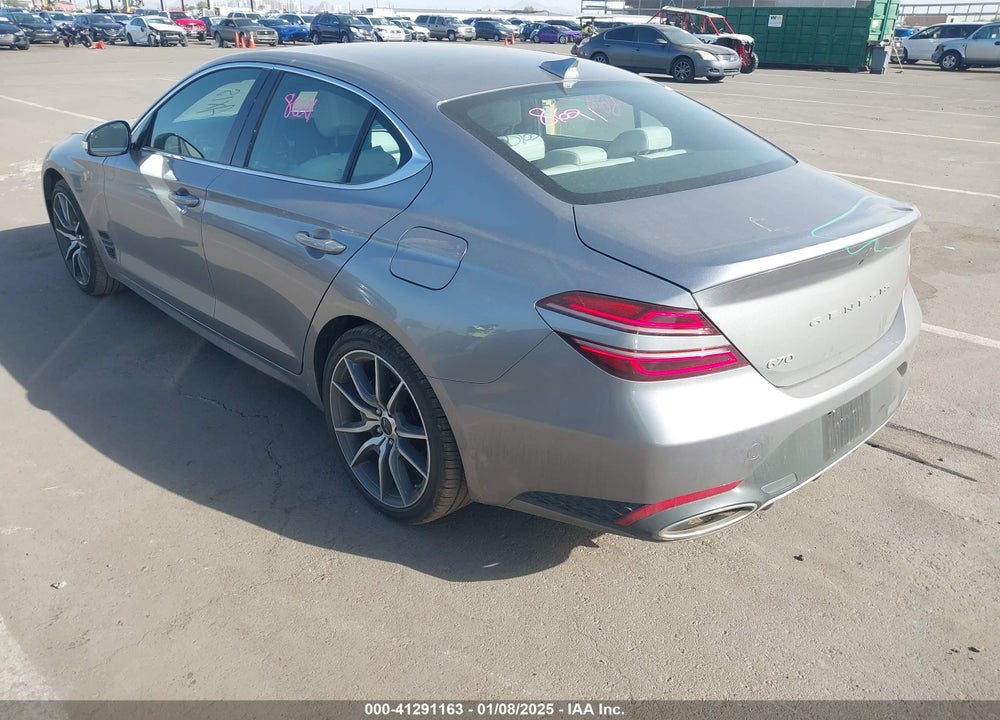 2025 GENESIS G70 2.5T RWD VIN: KMTG34SC4SU152624