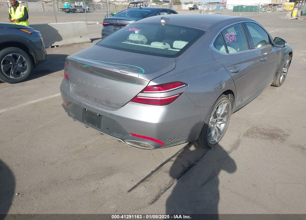 2025 GENESIS G70 2.5T RWD VIN: KMTG34SC4SU152624