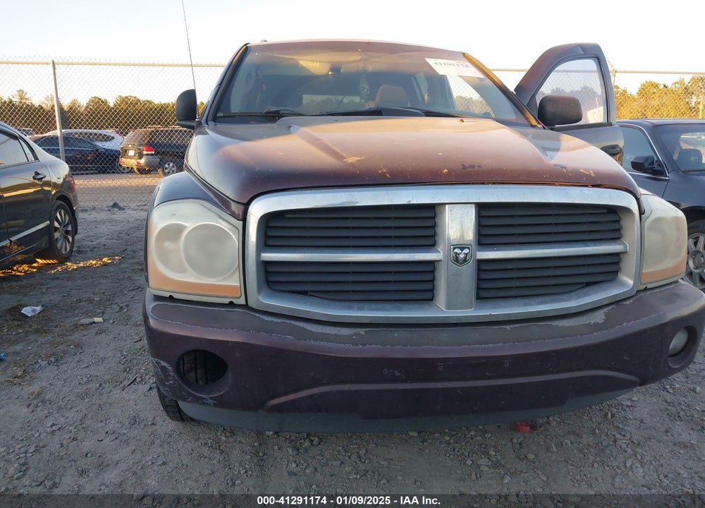 2005 DODGE DURANGO SLT VIN: 1D4HB48N15F553333