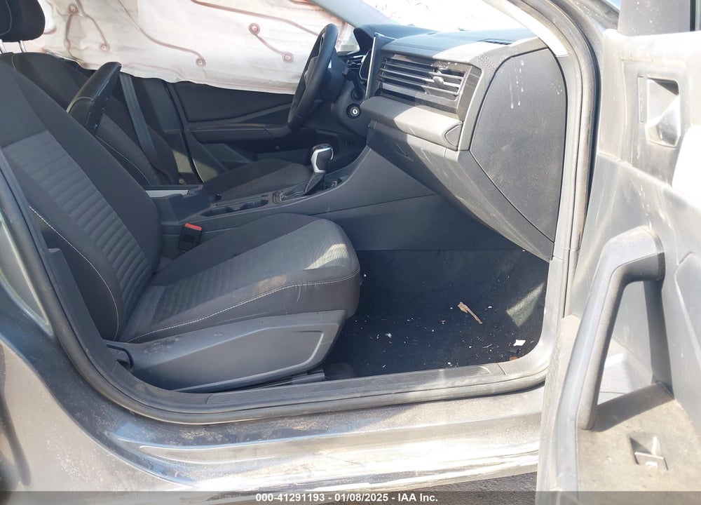 2025 VOLKSWAGEN JETTA 1.5T S VIN: 3VW5X7BU0SM017761