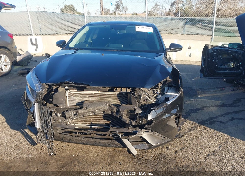 2023 KIA FORTE VIN: 3KPF24AD0PE667035