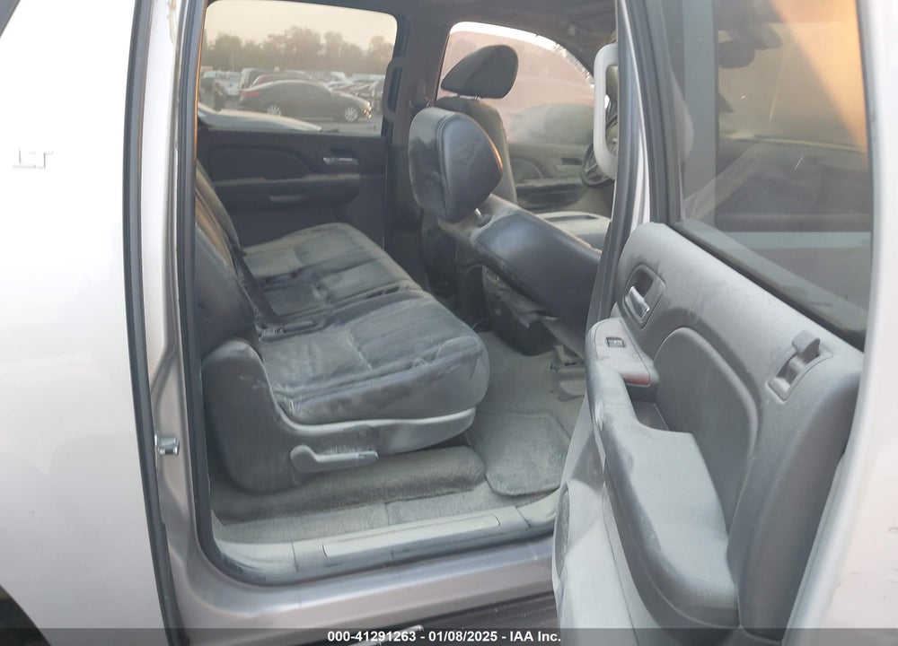 2007 CHEVROLET SUBURBAN 2500 LT VIN: 3GNGC26K57G159362