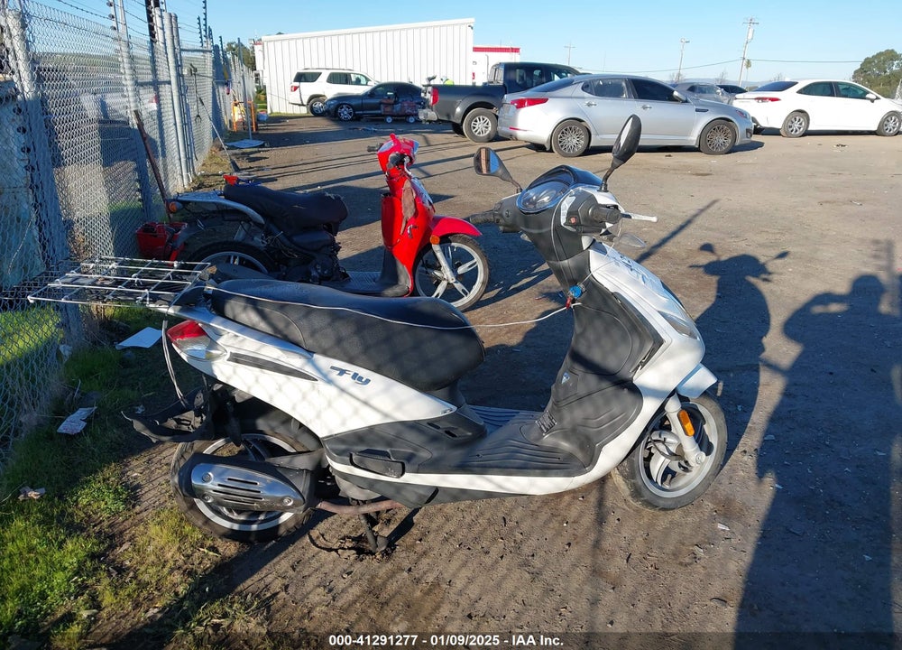 2014 PIAGGIO FLY 150 VIN: ZAPM798G8E7001154