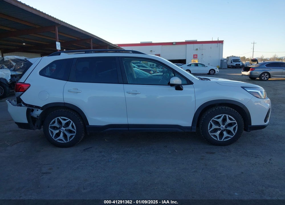 2021 SUBARU FORESTER PREMIUM VIN: JF2SKAJC8MH466026
