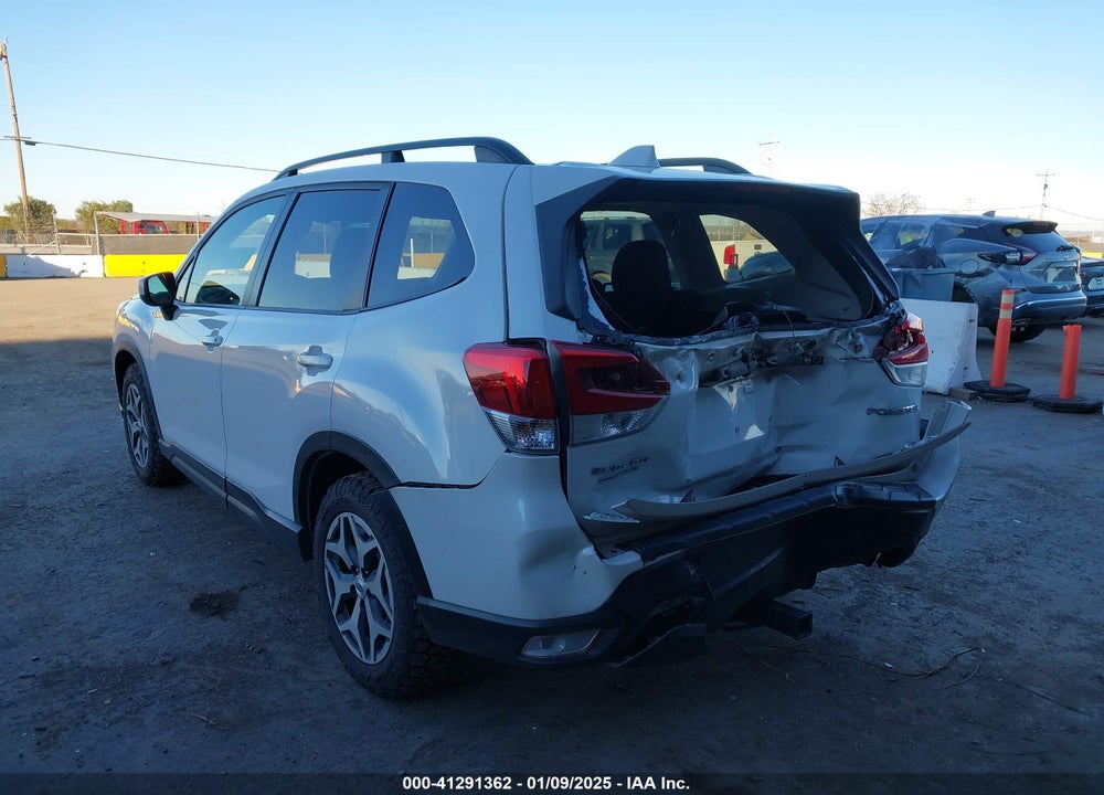 2021 SUBARU FORESTER PREMIUM VIN: JF2SKAJC8MH466026