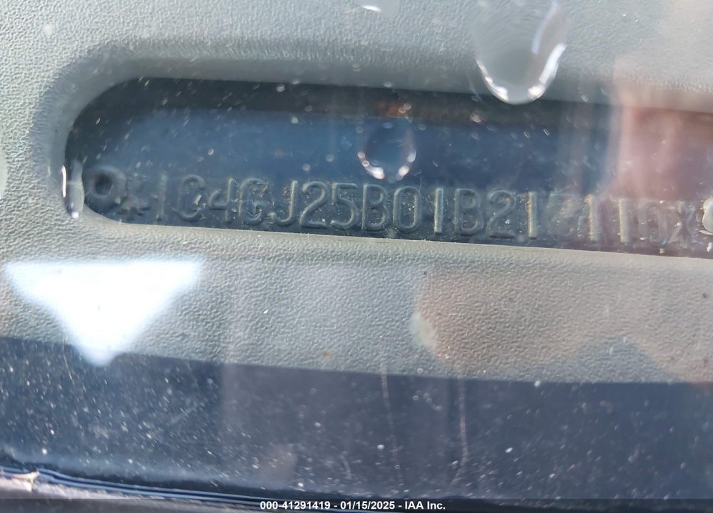 2001 CHRYSLER VOYAGER VIN: 1C4GJ25B01B218110