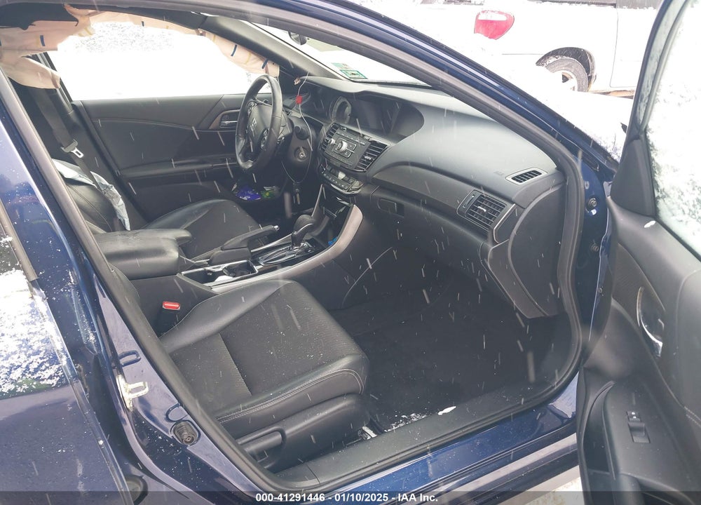 2017 HONDA ACCORD SPORT VIN: 1HGCR2F59HA001057