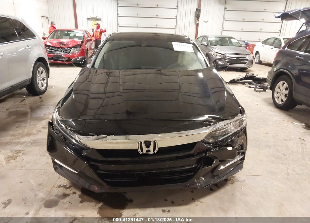 2019 HONDA ACCORD VIN: 1HGCV3F14KA000016