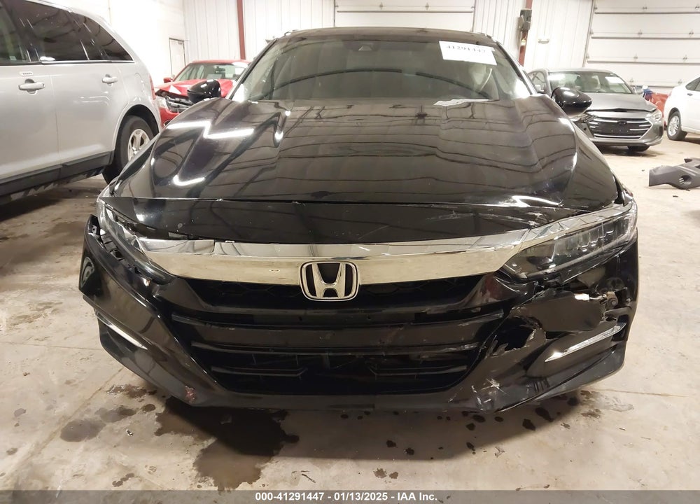 2019 HONDA ACCORD VIN: 1HGCV3F14KA000016