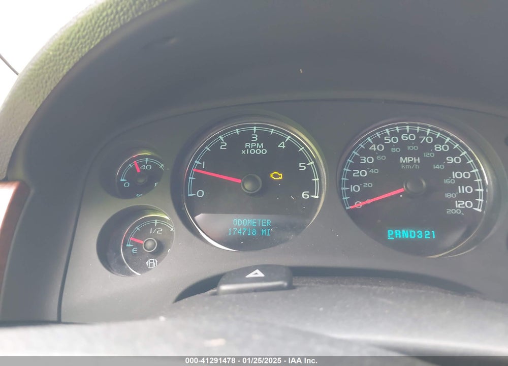 2008 CHEVROLET TAHOE LT VIN: 1GNFC13088R156675