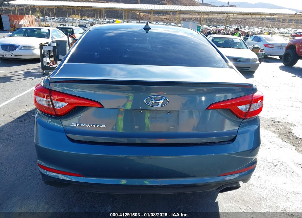 2017 HYUNDAI SONATA SE VIN: 5NPE24AF5HH442880