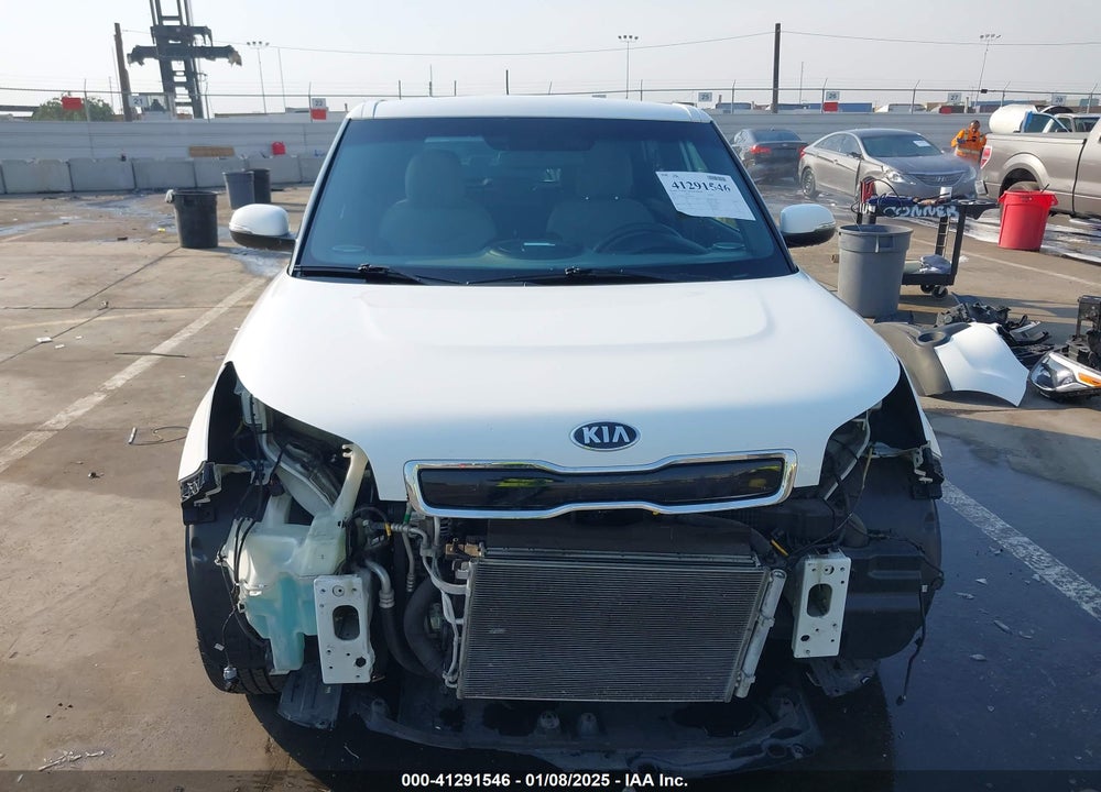 2014 KIA SOUL VIN: KNDJP3A50E7032649