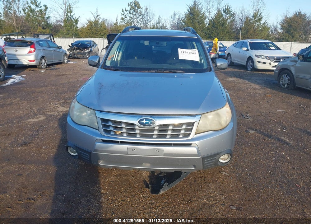 2013 SUBARU FORESTER 2.5X PREMIUM VIN: JF2SHADC9DH400014